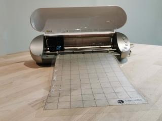 Agrandir l'image - fenêtre modale - Découpeuse vinlye du Fablab