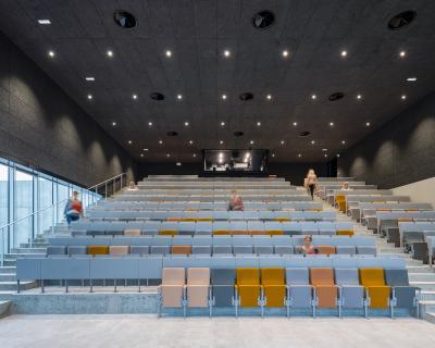 Agrandir l'image - fenêtre modale - Amphithéâtre du Pôle Agglo21