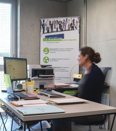 Agrandir l'image - fenêtre modale - Bureau d'un résident du Pôle Agglo21